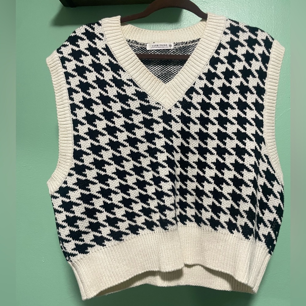 Never worn 12th Tribe Sweater Vest!